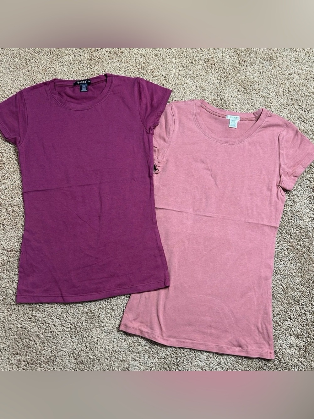 Bozzolo Juniors TWO Fitted T- Shirts Crew Neck Everyday Basic Medium NWOT